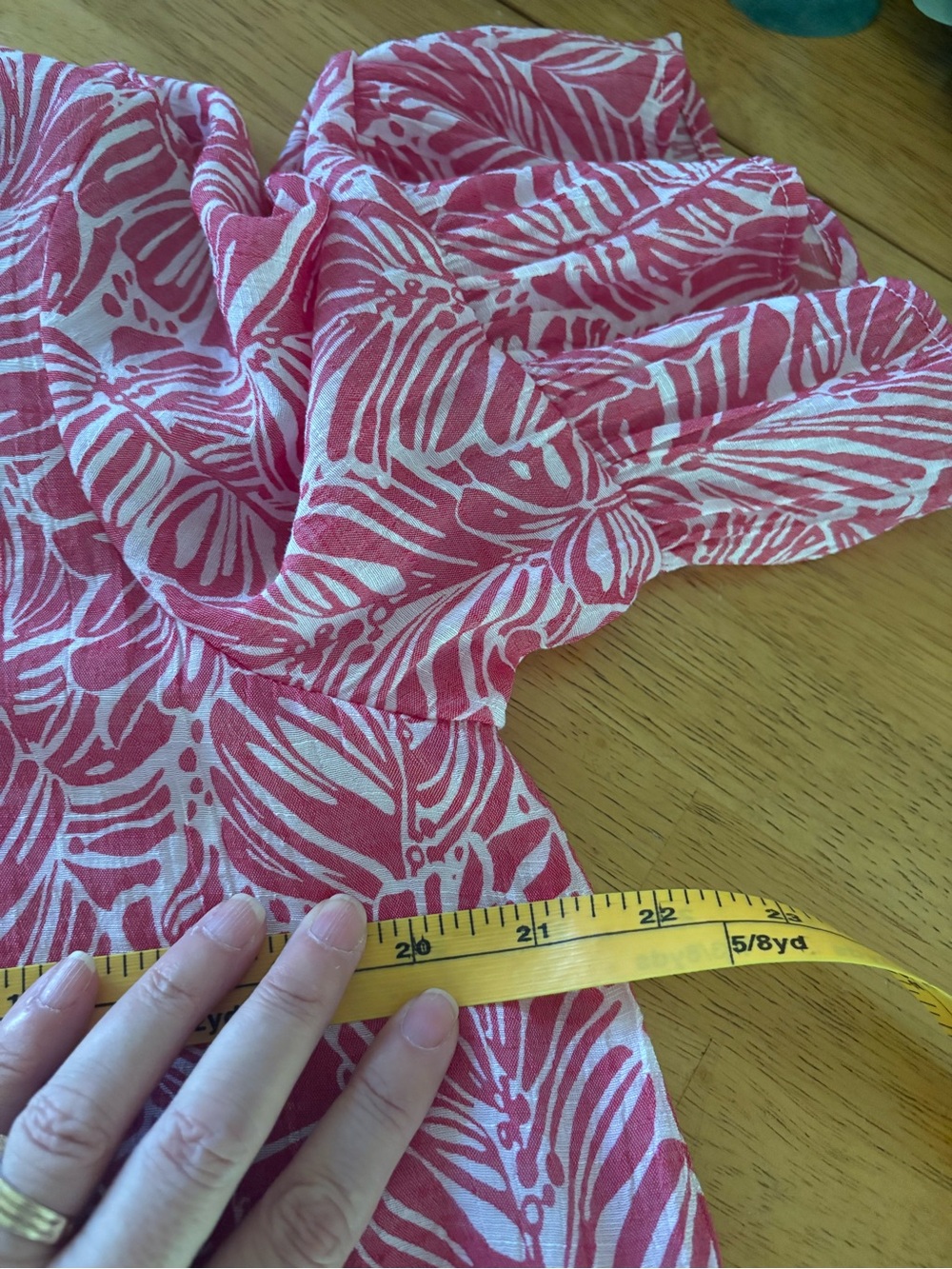Counterparts Pink and White Leaf Tie-Front Flutter Sleeve Blouse - Picture 10 of 12